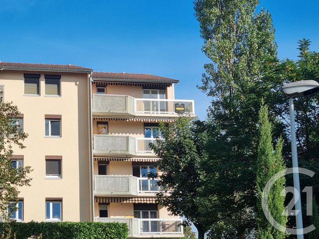 Appartement à vendre - 4 pièces - 82.0 m2 - SATHONAY CAMP - 69 - RHONE-ALPES - Century 21 Agence Du Camp